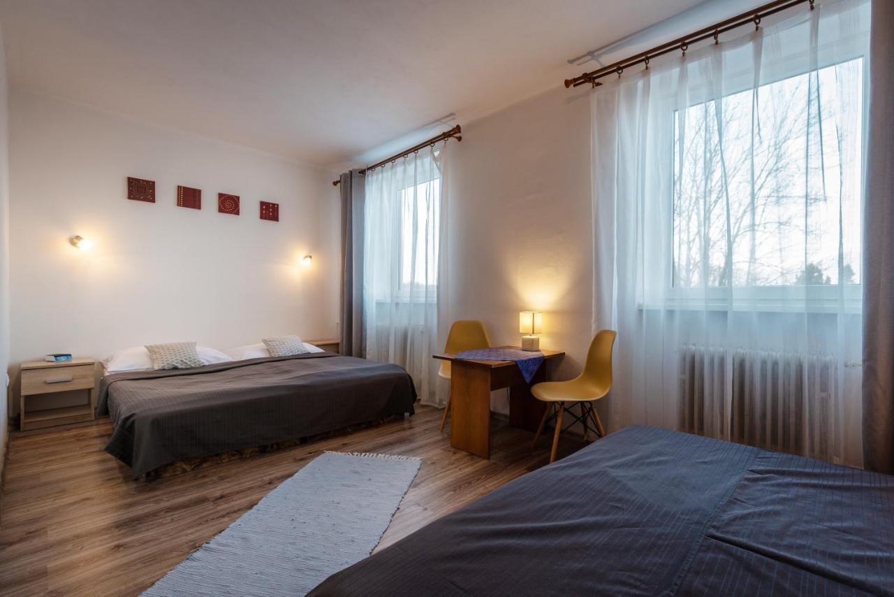 Hotel Poludnica Liptovský Mikuláš 外观 照片
